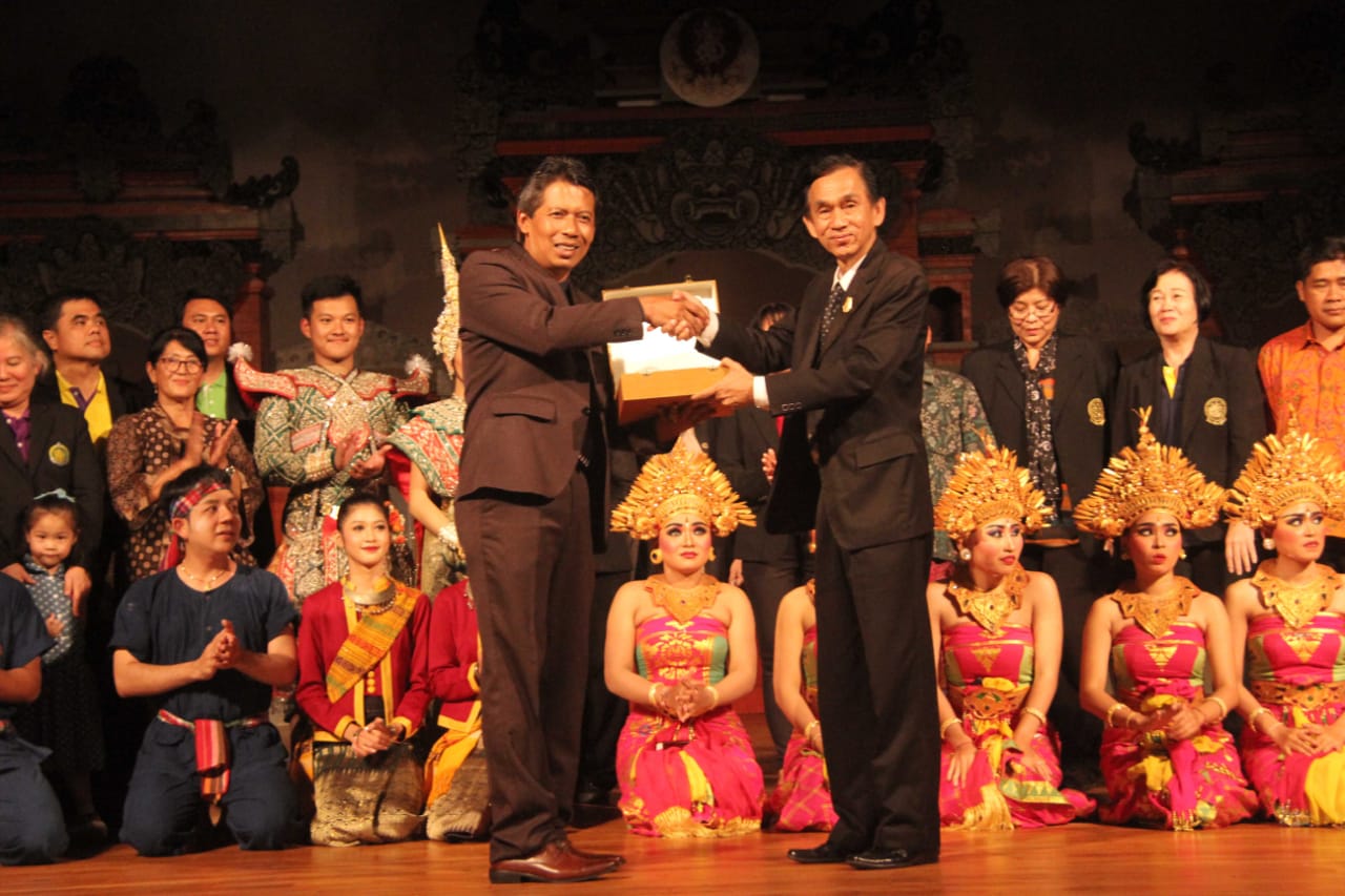ISI Denpasar berbagi ilmu dengan “College of Dramatic Arts” Thailand