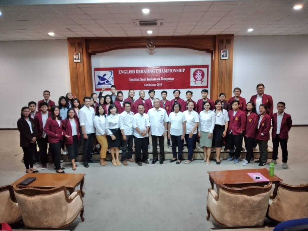ISI Denpasar gelar “English Debating Championship 2019”