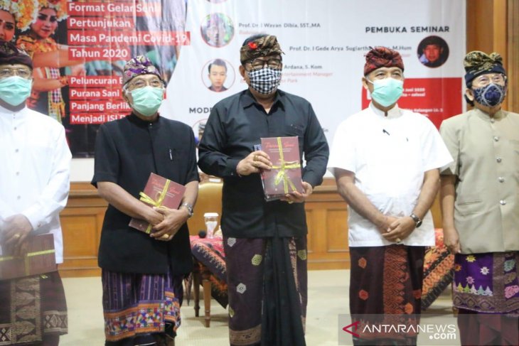 Wagub Bali minta ISI Denpasar rumuskan protokol pertunjukan seni