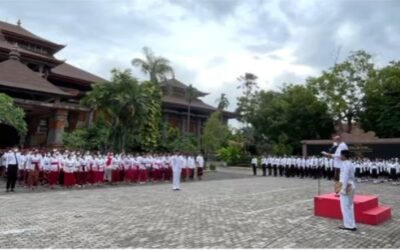 Upacara Bendera Memperingati HUT Ke-77 NKRI Di Lingkungan ISI Denpasar